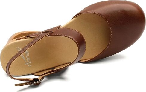 صنادل مريحة للنساء من Dansko Taci Wedge in Saudi Arabia