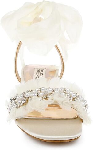 Badgley Mischka Women's Talia Platform Pump in Saudi Arabia
