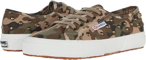 حذاء رياضي نسائي من Superga 2750 Camo Studs in Kuwait