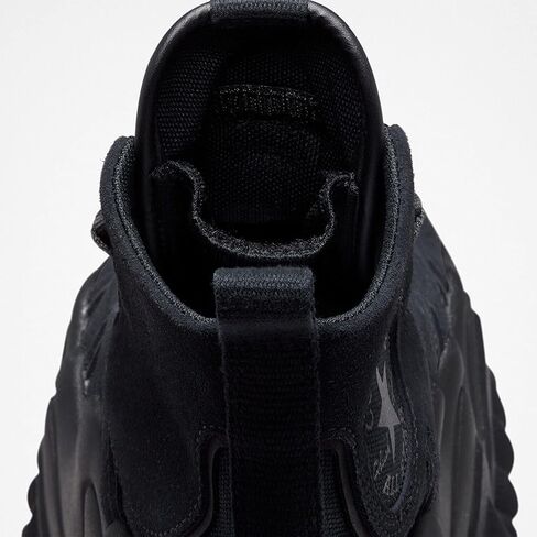 حذاء رياضي كونفيرس رن ستار موشن هاي للنساء باللون الأسود 10 نساء/8.5 رجال in Kuwait