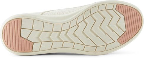 Hurley women's Castaic Sneaker in Saudi Arabia