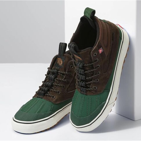 حذاء Vans - Sk8-Hi Del Pato Mte-2 للجنسين، اللون بني/أخضر، المقاس: 9 M US للرجال / 10.5 M US للنساء in Saudi Arabia