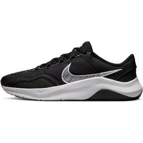Nike Men's Sneaker, 9 US in Saudi Arabia