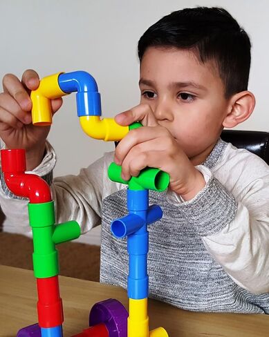 مجموعة ألعاب البناء Skoolzy Straw Constructor STEM المكونة من 200 قطعة - ألعاب تعليمية بلاستيكية متشابكة متينة للأطفال الصغار لتطوير المهارات الحركية الدقيقة لبنات بناء التعلم الهندسي - 5 عبوات in Saudi Arabia