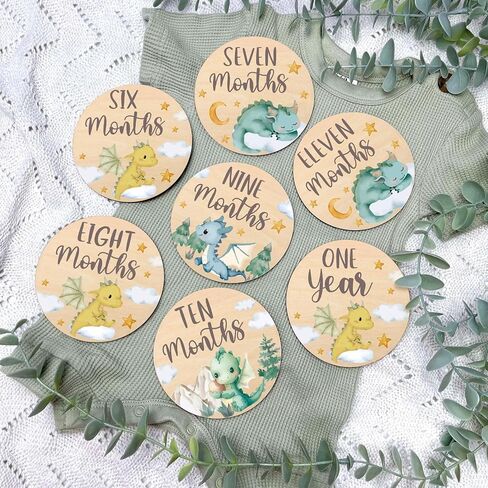 بطاقات معلم شهرية من Huray Rayho Little Dragon Baby علامات خشبية محايدة دعائم تصوير لحديثي الولادة مجموعة من 13 قرصًا خشبيًا من شهر واحد إلى عام واحد، سجل نمو الطفل in Kuwait
