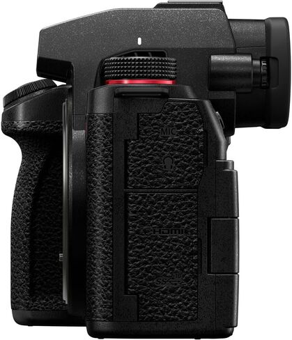 كاميرا باناسونيك لوميكس S5 II بدون مرآة مع عدسة 20-60 مم (DC-S5M2KK) + بطاقة ذاكرة سعة 64 جيجابايت + طقم مرشح + طقم مرشح ألوان + برنامج كوريل للصور + بطارية DMW-BLK22 + حقيبة + شاحن + المزيد in Saudi Arabia