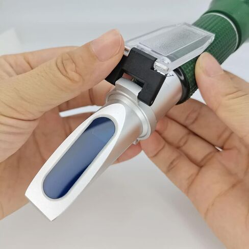 مقياس انكسار الملوحة مع وظيفة ATC، مجموعة اختبار المياه المالحة لمياه البحر، حمام السباحة، حوض السمك، خزان الأسماك. مقياس مزدوج: الجاذبية النوعية ونسبة الملح in Kuwait