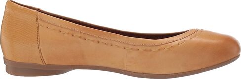 Cobb Hill Maiika Women's Comfort Ballet Flat in Saudi Arabia