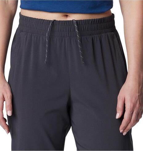 Columbia Women's PFG Uncharted Pull on Pant in Saudi Arabia