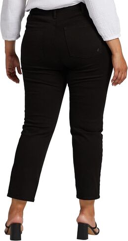 Silver Jeans Co. Women's Plus Size Infinite Fit High Rise Straight Leg Jeans in Saudi Arabia