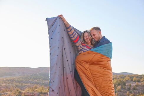 TETON Sports Cascade Double Sleeping Bag; Lightweight, Warm and Comfortable for Family Camping, Teal, 87" x 60" in Kuwait