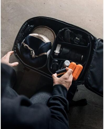 إدراج كاميرا Db Journey Ramverk | صغير | بلاك اوت، 7071313602130 in Kuwait