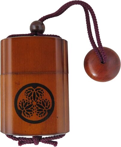Japanese Inro, netsuke, seal case, pill box, Aoi Tokugawa clan, 7 x 9.5 cm in Saudi Arabia