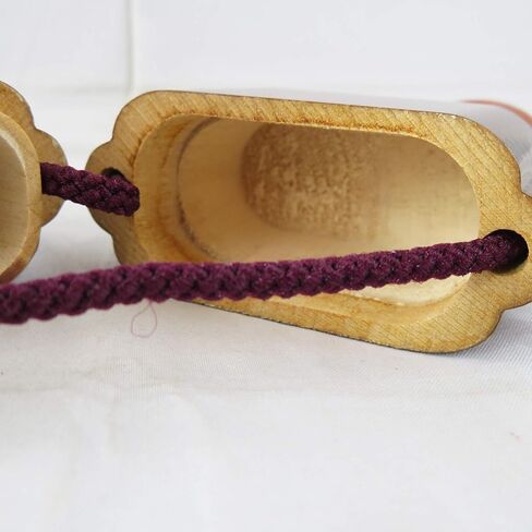 Japanese Inro, netsuke, seal case, pill box, Aoi Tokugawa clan, 7 x 9.5 cm in Saudi Arabia