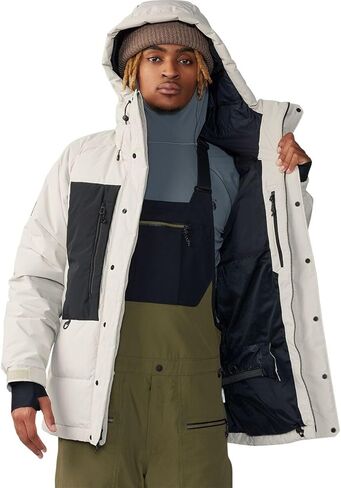 Mountain Hardwear Down Jacket in Saudi Arabia