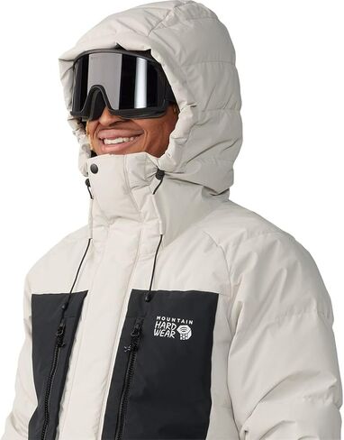 Mountain Hardwear Down Jacket in Saudi Arabia