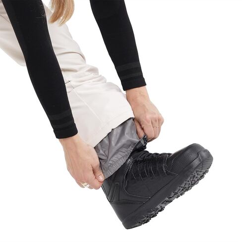 Volcom womens Battle Stretch Snowpant in Saudi Arabia