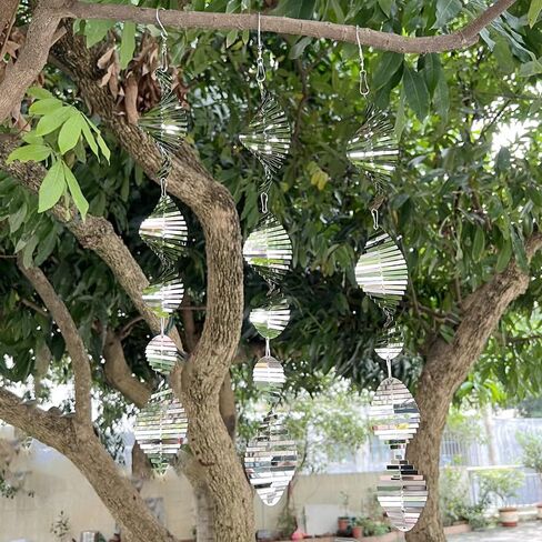 مجموعة أقراص تخويف الطيور المعدنية 15 قطعة - عاكسات الطيور على الوجهين شديدة الانعكاس، دوارات الرياح لتزيين الحديقة الخارجية، أجهزة الطيور لمنع تخويف الطيور بعيدًا عن مزرعة الفناء in Kuwait