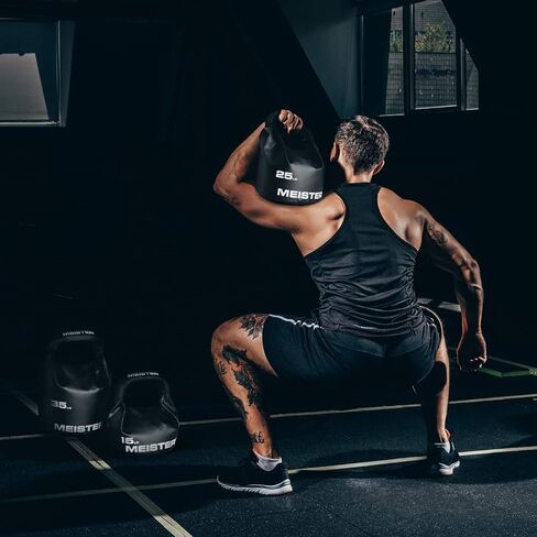 Meister BEAST جرس الرمل المحمول - وزن كيس الرمل الناعم - 35 رطل / 15.9 كجم - أسود in Kuwait