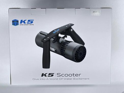 سكوتر EDGE SMART DRIVE K5 تحت الماء للغوص والغطس، مقاوم للماء حتى عمق 50 متر، قدرة التحمل 60 دقيقة، سكوتر البحر ثلاثي السرعات مع حامل كاميرا الحركة، حمام سباحة للرياضات المائية للبالغين باللون الأسود in Kuwait