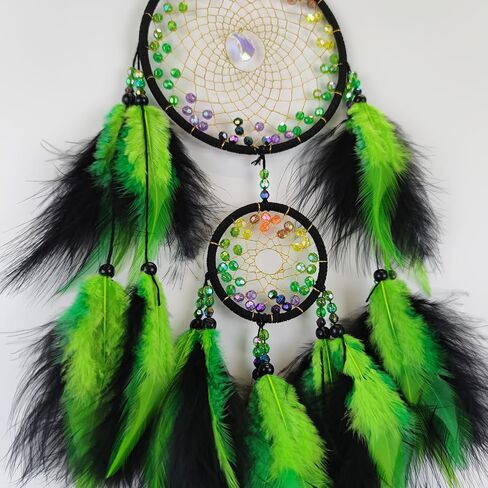 صائد أحلام الريش الأخضر والأسود مصنوع يدويًا صائد أحلام صغير مع قلادة على شكل قمر صائد الأحلام لغرفة النوم ريشة معلقة على الحائط in Kuwait