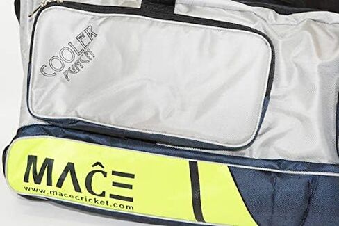 حقيبة أدوات الكريكيت الشخصية من MACE - قد يختلف اللون in Kuwait