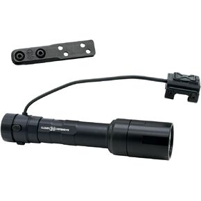 Cloud Defensive REIN Dual Fuel Tactical Weapon Light 100,000 Candela 1250 Lumens FDE