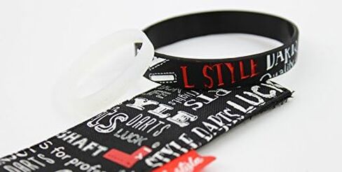 حافظة رمي السهام من LSTYLE: حامل مجموعة رمي السهام من البلاستيك الصلب من Krystal One لطرف ناعم وسهام ذات طرف فولاذي in Kuwait