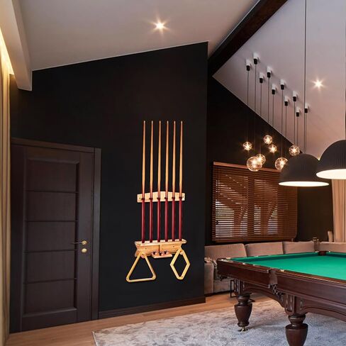 حامل عصا البلياردو على الحائط، حامل عصا البلياردو الخشبي، يحمل 6 قطع و2 رفوف مثلثة، رف جدار عصا البلياردو القوي، منظم ملحقات طاولة البلياردو لغرفة البلياردو، وغرفة الألعاب، والبار in Kuwait