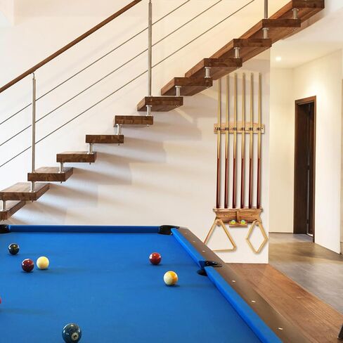 حامل عصا البلياردو على الحائط، حامل عصا البلياردو الخشبي، يحمل 6 قطع و2 رفوف مثلثة، رف جدار عصا البلياردو القوي، منظم ملحقات طاولة البلياردو لغرفة البلياردو، وغرفة الألعاب، والبار in Kuwait