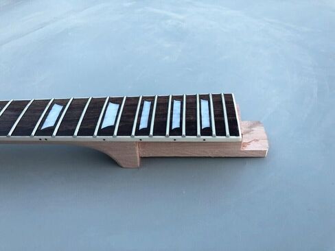 طقم جيتار يمكنك صنعه بنفسك مصنوع من قشرة خشب الماهوجني لهب القيقب 22 فريت 24.75 بوصة مجموعة رقبة رأس الموز في in Kuwait