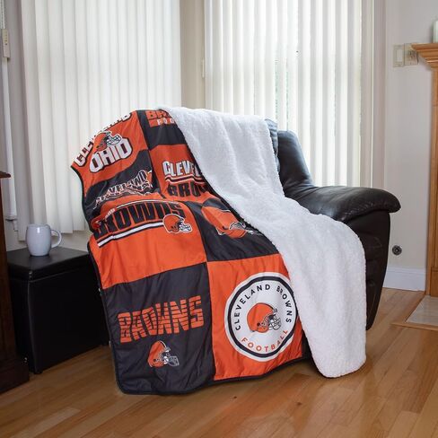 FOCO NFL Unisex-Adult NFL Team Logo 80" x 60" Team Pride Patches Throw Blanket Quilt in Saudi Arabia