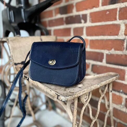 حقيبة كتف نسائية من Floto Milano in Kuwait