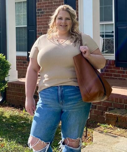 TIYOMI Plus Size Tops for Women Round Neck V Neck Summer Short Sleeve T Shirts Casual Tunic Blouses in Saudi Arabia