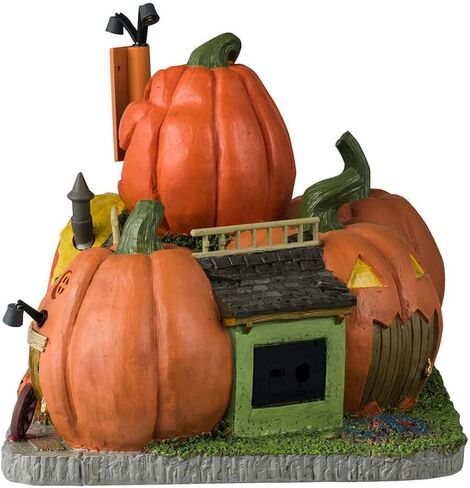 Lemax Pumpkin Hollow Motel, Battery Operated (4.5V) #45206 in Saudi Arabia