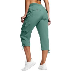 ISEEGZ Hiking Capris for Women with Pockets Lightweight Quick Dry Cargo Capri Travel Pants Women Casual Women's Capris