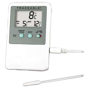 Traceable Calibrated General-Purpose Digital Thermometer; 1 Bullet Probe