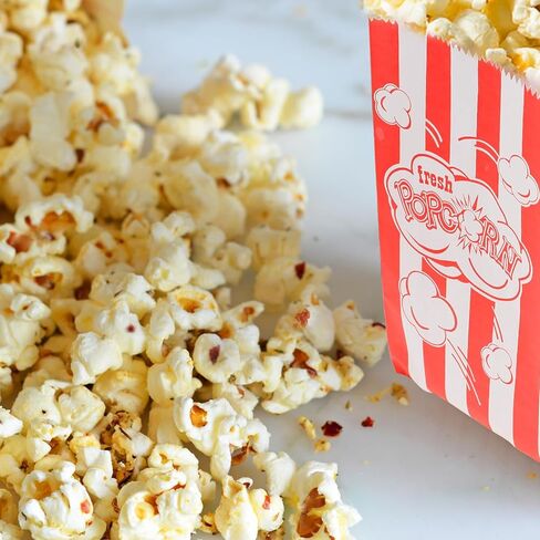 50 قطعة من دلاء الفشار وصناديق الفشار المقاومة للدهون لأكياس الفشار للحفلات والوجبات الفردية وأوعية الفشار لمسارح الأفلام وديكورات الحفلات ذات الطابع الكرنفالي in Kuwait