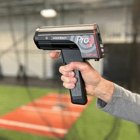 Stalker Sport Pro 3s Sports Radar Gun للبيسبول والكرة اللينة والتنس والمزيد - حزمة صلبة in Kuwait