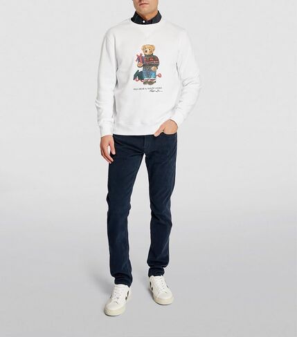 سويت شيرت رجالي من POLO RALPH LAUREN مصنوع من الصوف ذو رقبة دائرية محدودة من Polo Bear (Fa23 White Gift Bear، L) in Saudi Arabia