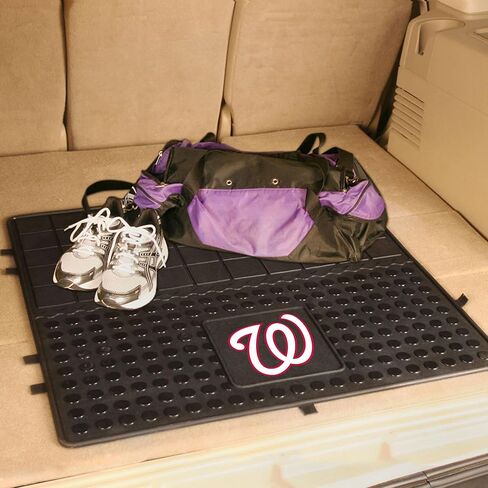 سجادات سيارة FANMATS 12347 MLB Washington Nationals للصف الخلفي - مجموعة من قطعتين، 14 بوصة. × 17 بوصة، حماية من جميع الأحوال الجوية، ملاءمة عالمية، تصميم خزان عميق، شعار الفريق المصبوب in Kuwait