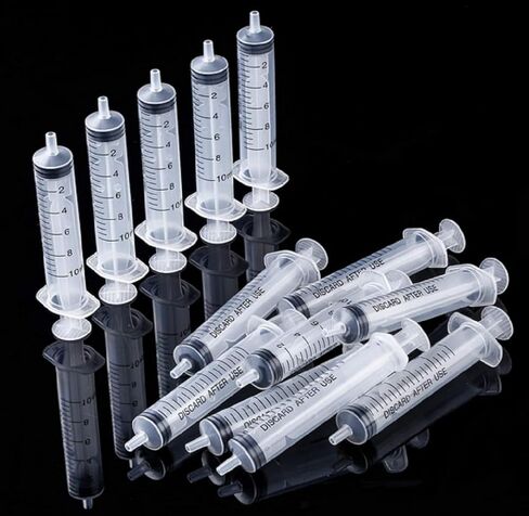 20 قطعة 10 مل حقنة بلاستيكية مع قياس للاستخدام الصناعي فقط مناسبة للقياس ونقل الري وإعادة التعبئة in Kuwait