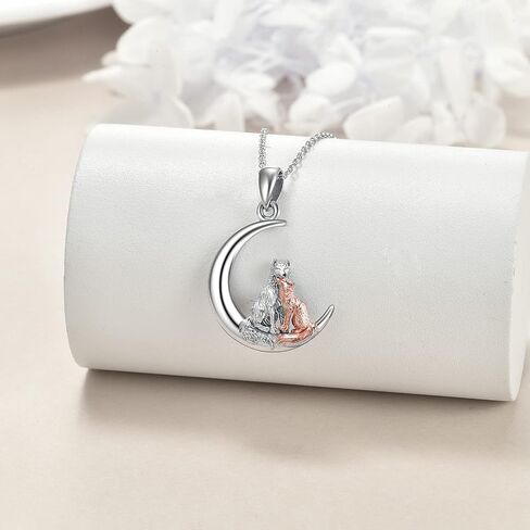 WINNICACA Fox and Wolf Necklace for Women Sterling Silver/Abalone Shell/Crystal Fox Jewelry Wolf Pendnat Animal Fox Wolf Gifts for Birthday Anniversary in Saudi Arabia