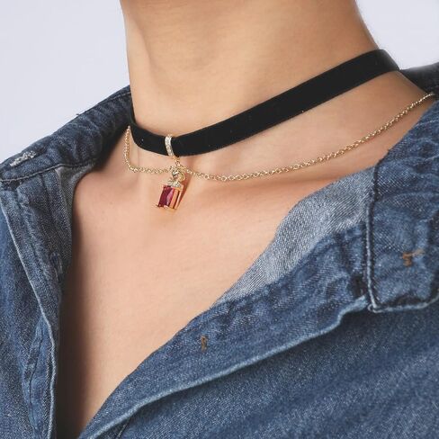 قلادات قلادة مخملية سوداء على شكل خنفساء النار للنساء والفتيات، قلادة زركونيا مكعبة من الماس الأحمر المربع، سلسلة ذهبية قابلة للتعديل قلادة عصرية مناسبة للحفلات والذكرى السنوية لعيد الميلاد لها in Kuwait