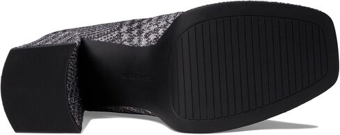 Kenneth Cole New York Women's Brynne Pump in Kuwait