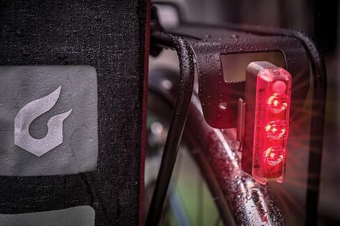 Blackburn Dayblazer Bike Rear Light in Kuwait