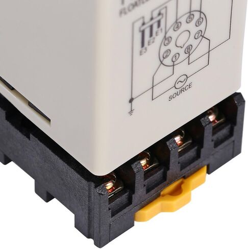 وحدة تحكم بمفتاح المستوى C61F-GP AC220V 50/60HZ مفتاح مستوى سائل غير عائم مع قاعدة in Saudi Arabia
