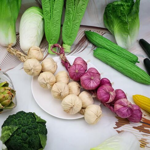 قطعتان من سلسلة الثوم الاصطناعي المعلقة نموذج ثوم نابض بالحياة، ثوم أبيض وأرجواني ورغوة بصل وخضراوات وديكور منزلي للمطبخ والتصوير الفوتوغرافي in Saudi Arabia