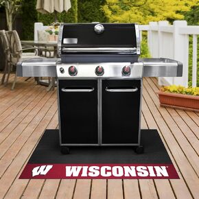 FANMATS - 12134 NCAA University of Wisconsin Badgers سجادة شواء من الفينيل، أسود، 26 بوصة × 42 بوصة