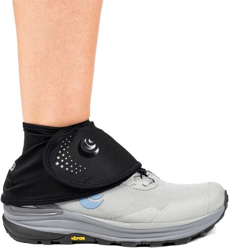 Topo Athletic Unisex Adult Topo Performance Trail Gaiter |Lightweight Stretch Nylon Black/Black Shoe Gaiter for Trail Running in Saudi Arabia